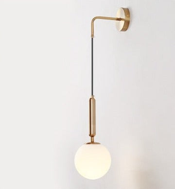 Wandlampe aus Messing und Glaskugeln der Poiret-Serie