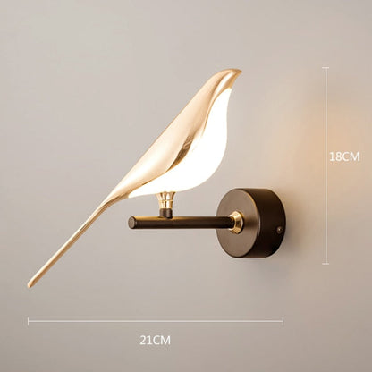 Moderne LED-Wandleuchte „Magpie Bird“