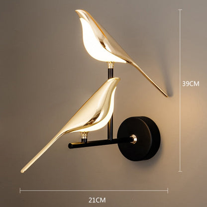 Moderne LED-Wandleuchte „Magpie Bird“