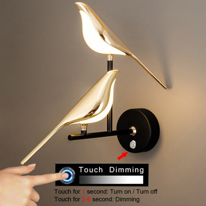 Moderne LED-Wandleuchte „Magpie Bird“