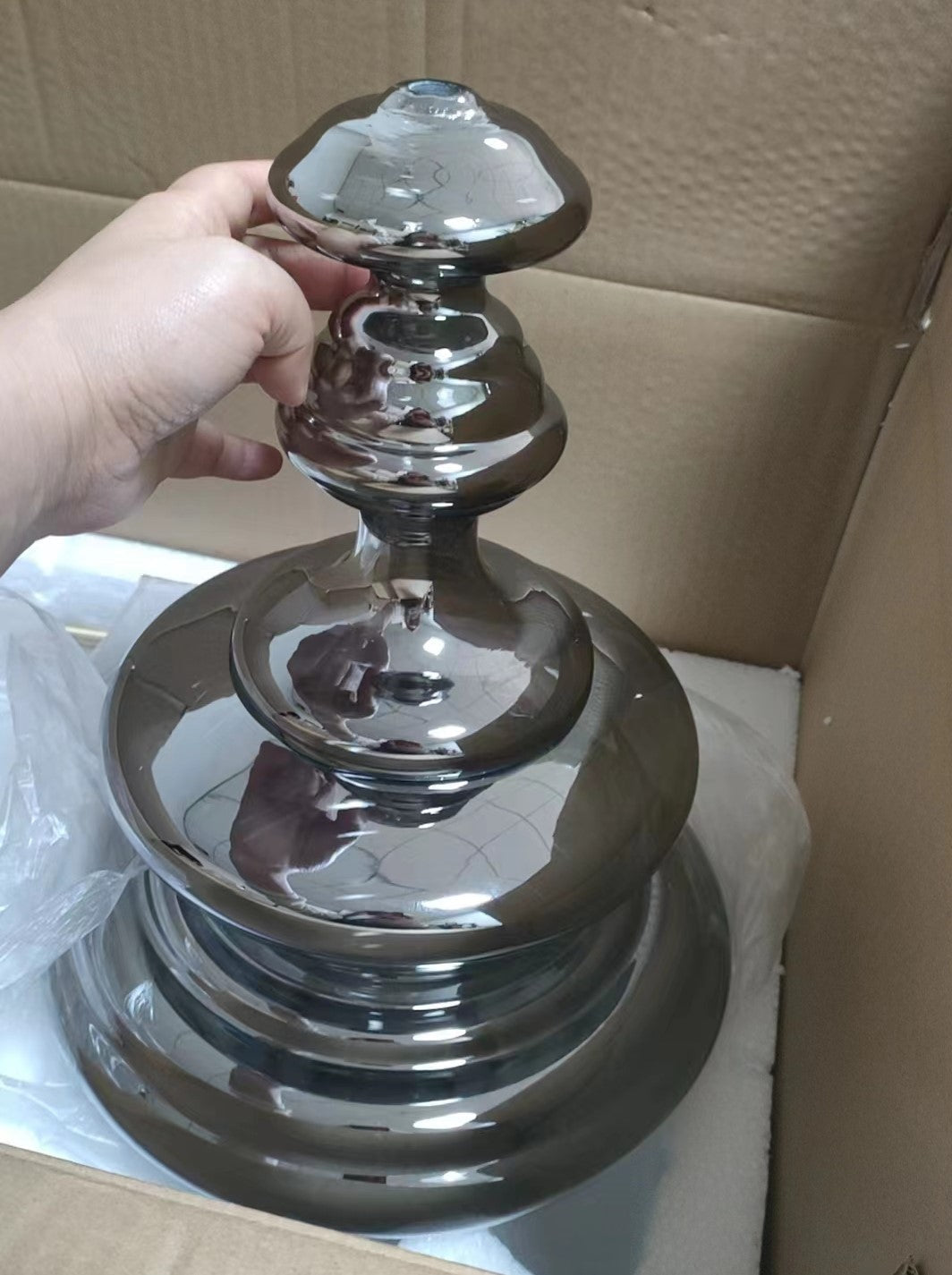 Moderne Glas- und Messinghängelampe – Elegante Beleuchtung für Wohnzimmer und Küche