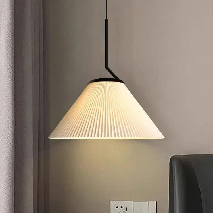 Aufhängung Nordic Plissée Creme – Elegantes skandinavisches Design aus LED-Stoff