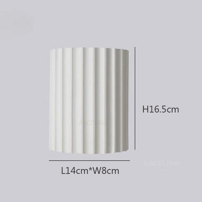 Moderne Design Wandleuchte – Lampenschirm in Falten