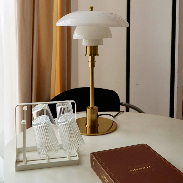 Tischlampe Glas LED Modern Messing Licht