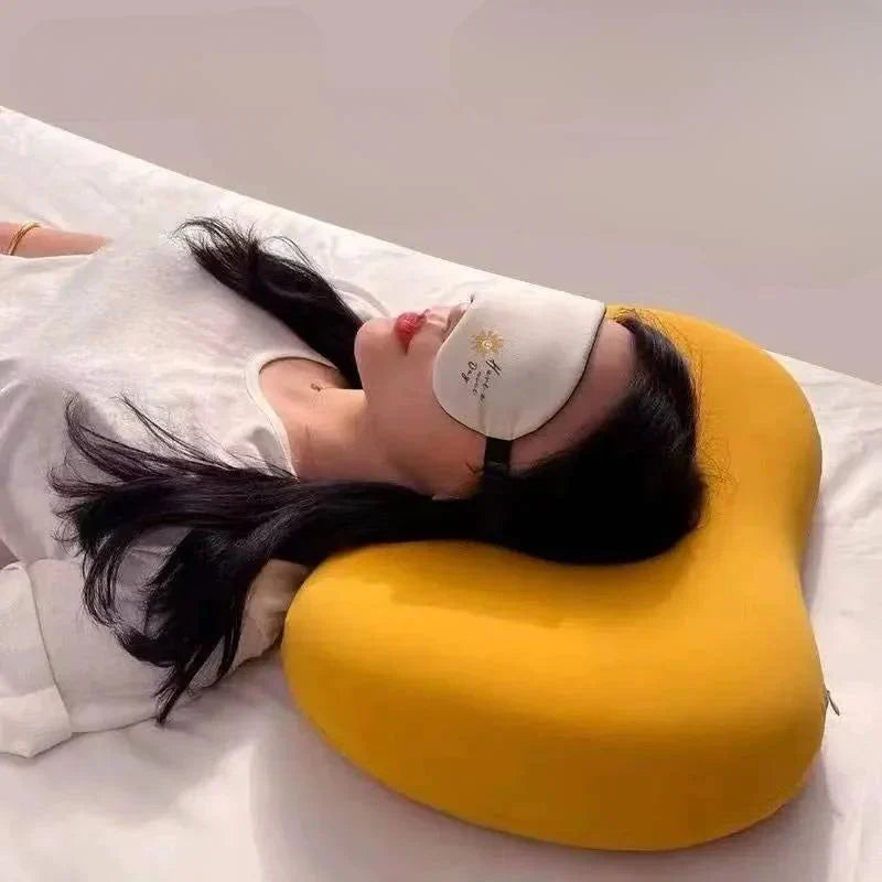 Ergonomisches Kissen mit weicher, bunter Form für Komfort und Entspannung