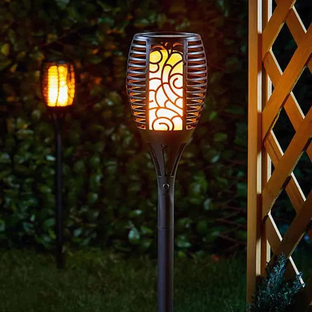 Solarlaterne für den Außenbereich – LED-Beleuchtung mit Flammeneffekt Wetterfest für Garten und Terrasse