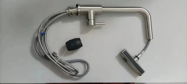 Edelstahl Zieh-nach-unten Wasserhahn Drei-in-eins Küchenarmatur