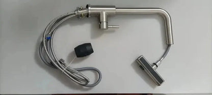 Edelstahl Zieh-nach-unten Wasserhahn Drei-in-eins Küchenarmatur