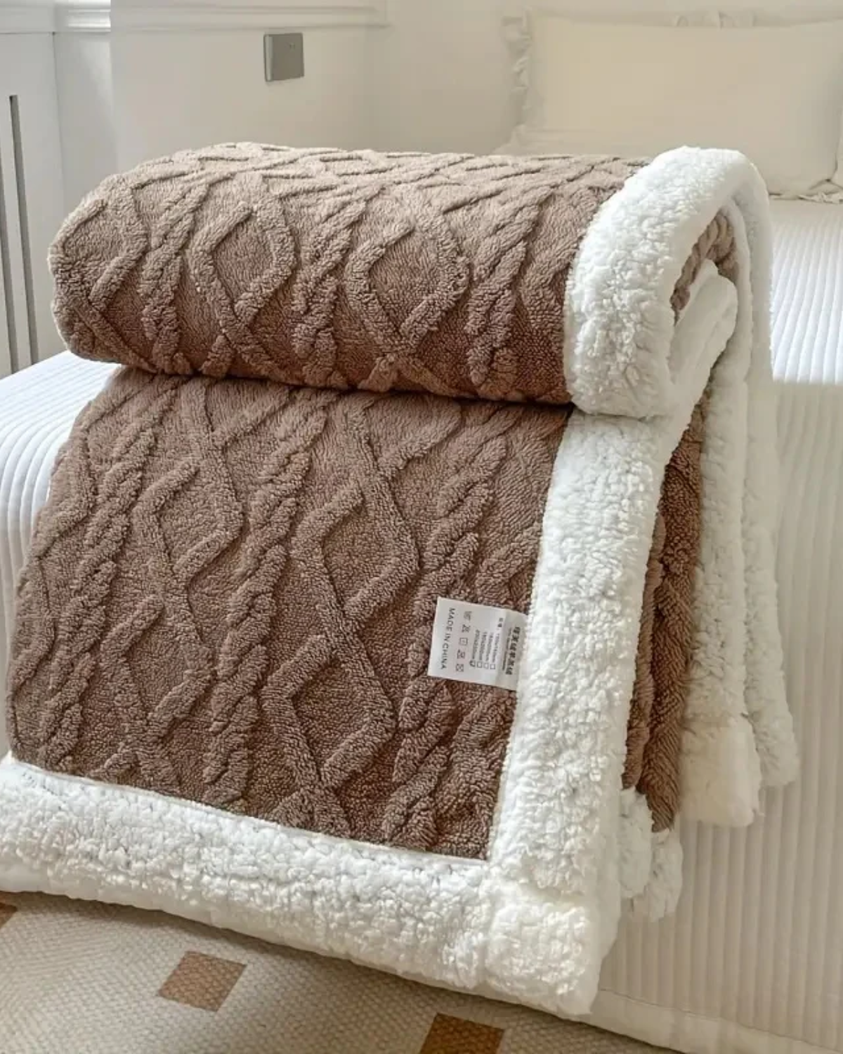 Wunderschönes Zuhause – Luxuriöse Kuscheldecke mit samtweicher Textur für ultimativen Komfort