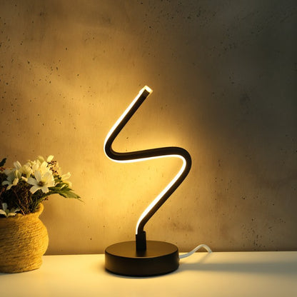 Elegante schwarze Tischlampe aus Metall mit LED-Beleuchtung