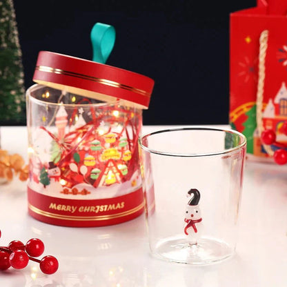 Transparenter Weihnachtsglasbecher mit optionaler Geschenkbox