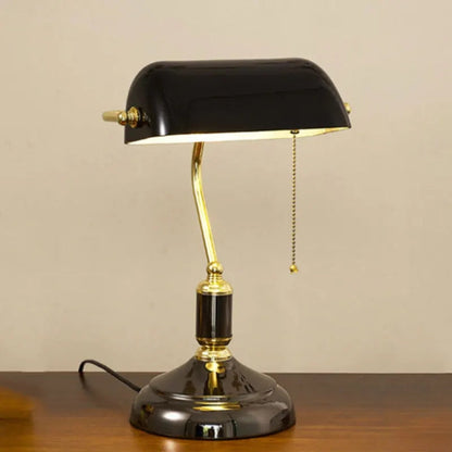 Garduru Glas Tischlampe – Elegantes klassisches Design mit Metallbasis (E27, 16-20W)