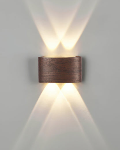 Lumina LED-Wandleuchte mit Holzmaserung