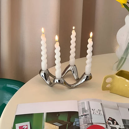 Wellenförmiges Design Kerzenständer Dekoration