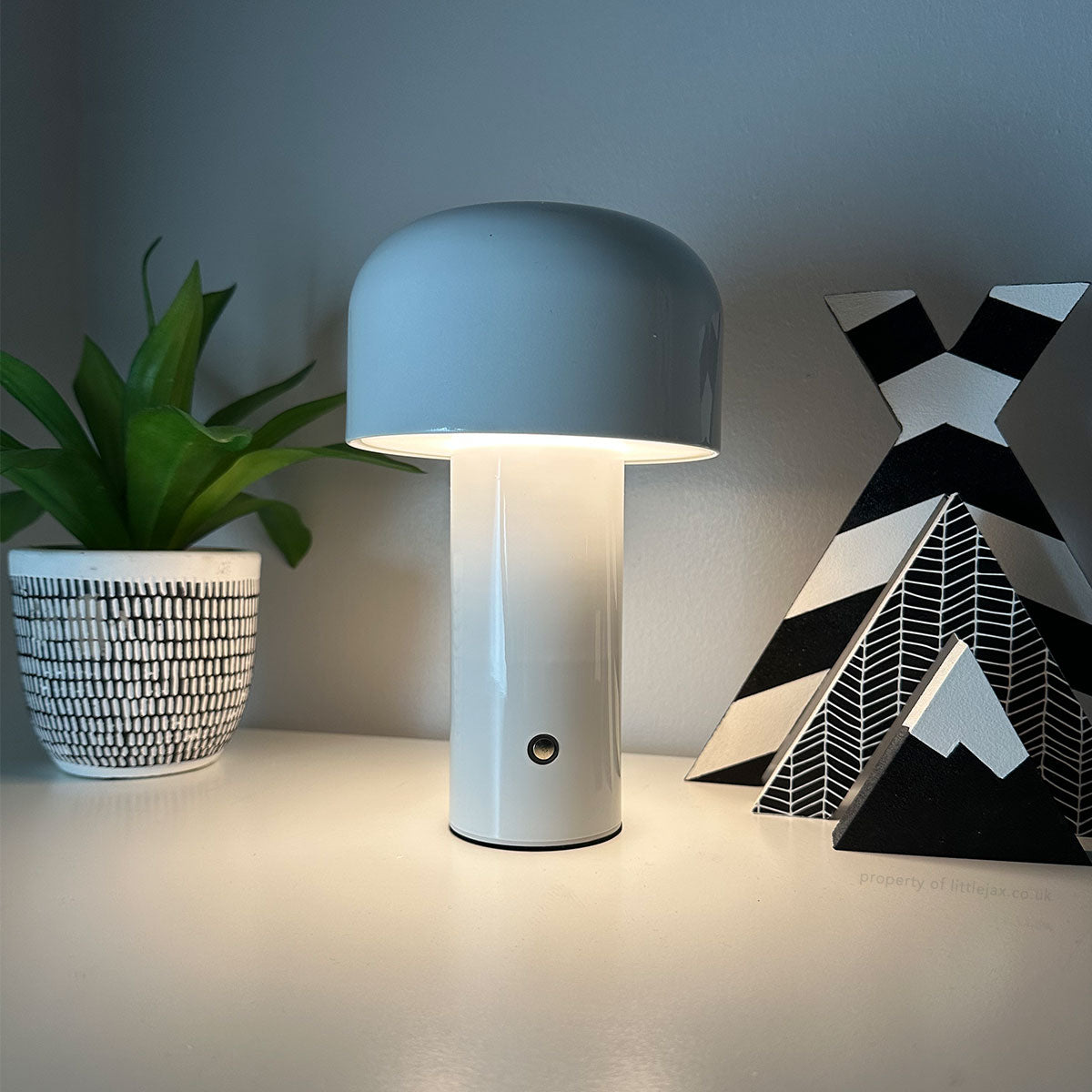 Royaleva Chic Modern Drahtlose Pilzlampe – 3 Helligkeitsstufen, kabellos & USB wiederaufladbar