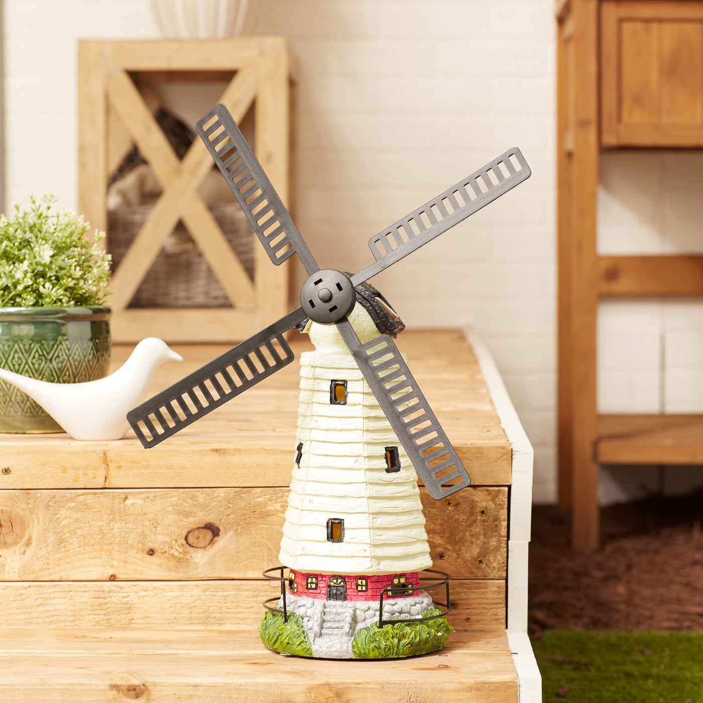 Solar-Leuchtturm mit Windmühlen-Optik für den Garten