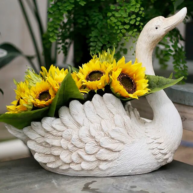 Schwan Eleganz: Gartenschaustück