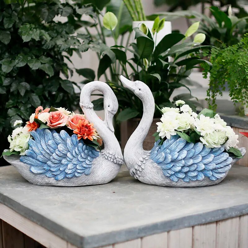 Schwan Eleganz: Gartenschaustück