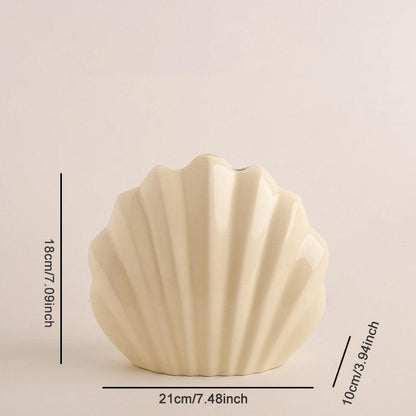 Garduru Shell Vase